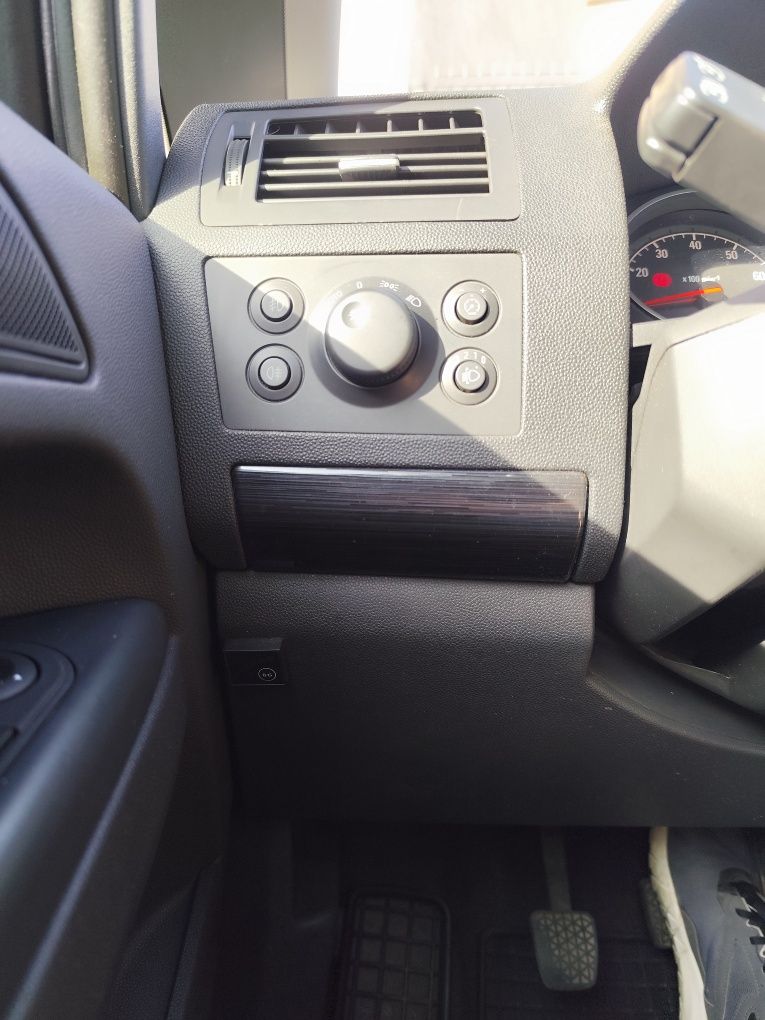 Zafira B 2005 7 osobowa panorama