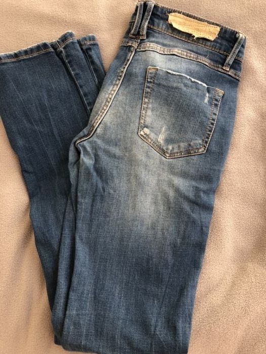 Spodnie dżinsy jeansy STRADIVARIUS 38/M