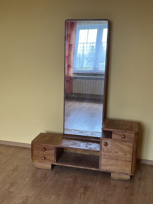 Szafka toaletka lustro