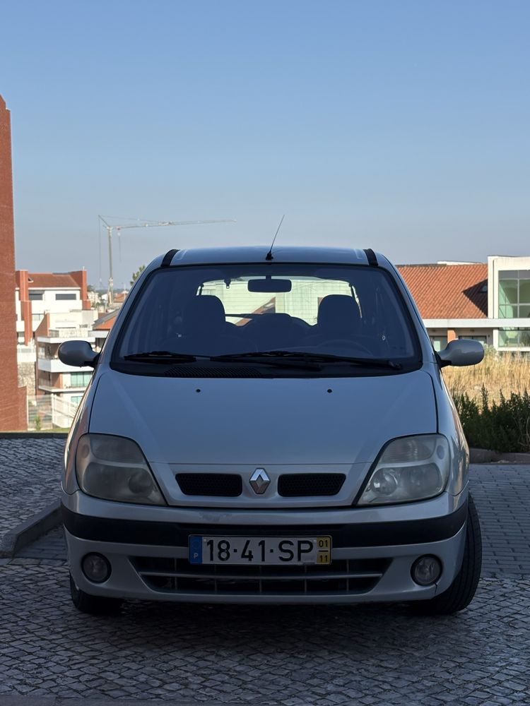 Renault Scénic 1.9 DCI