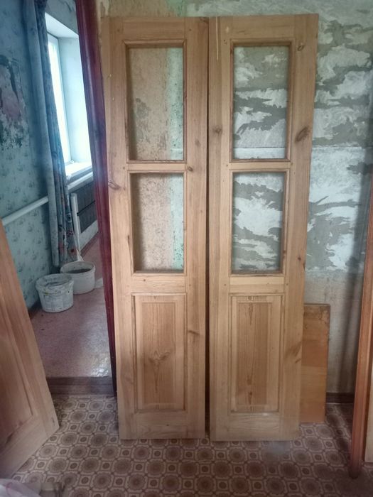 Двері двостулкові дерев'яні