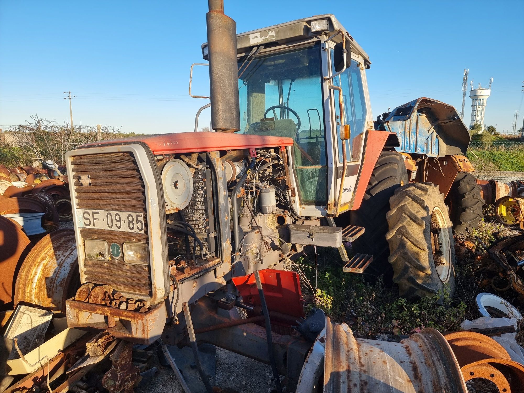 Trator Massey Ferguson 3630 para peças