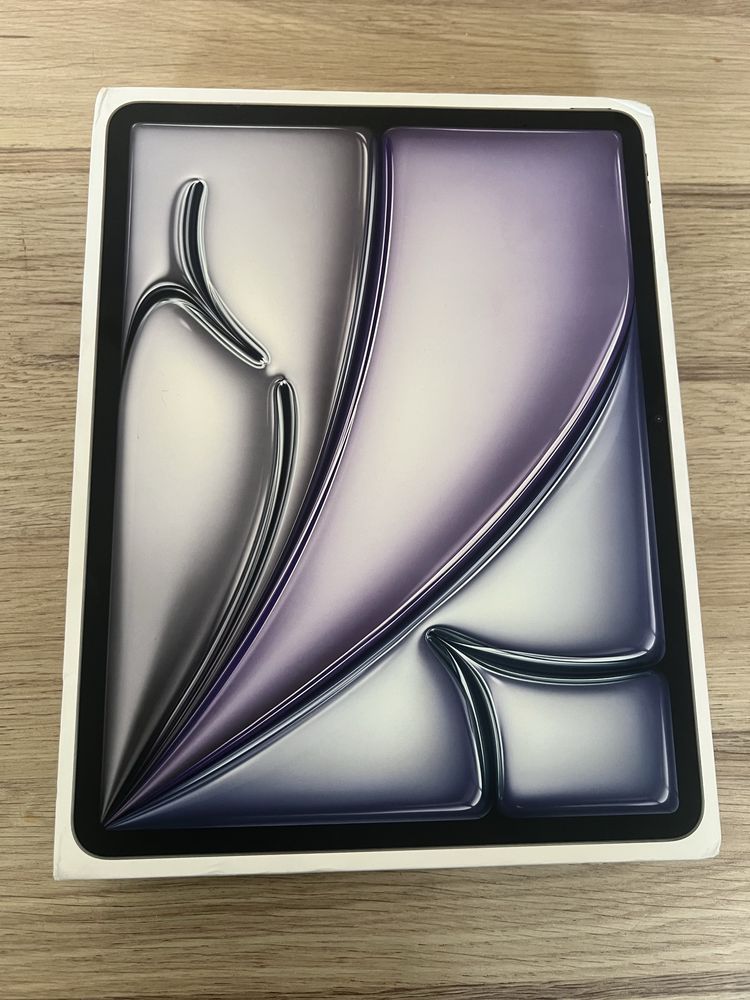 iPad Air 13” (M3) Wi-Fi 256GB – Space Gray – Nowy