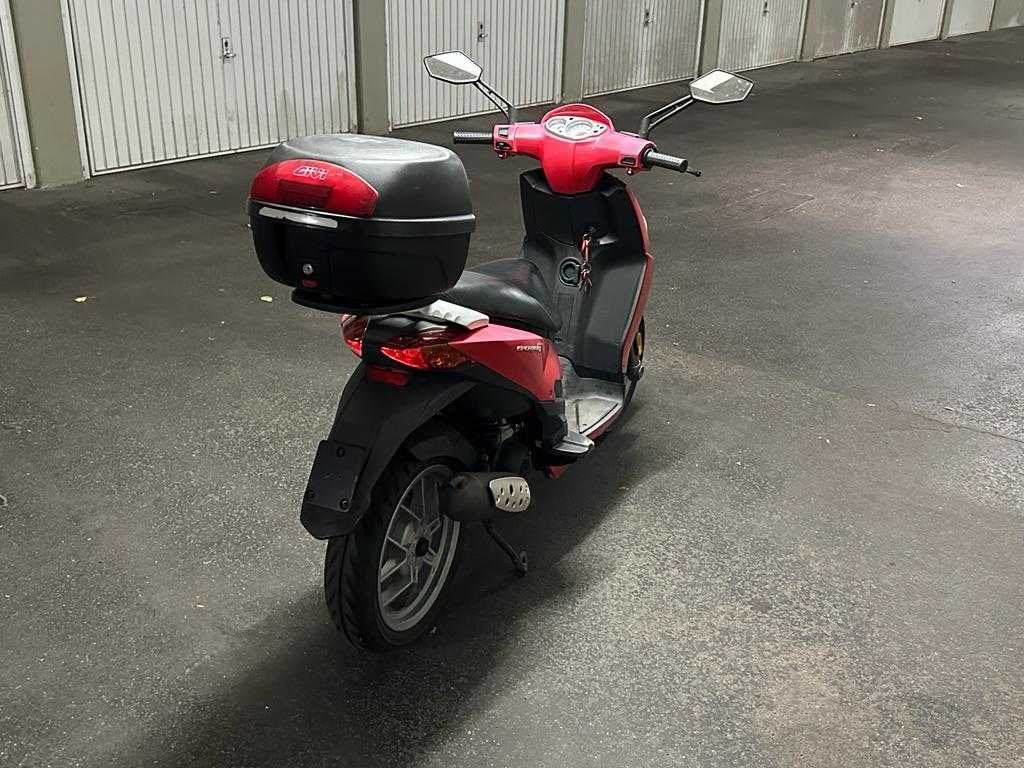 Skuter Aprilia Sportcity One