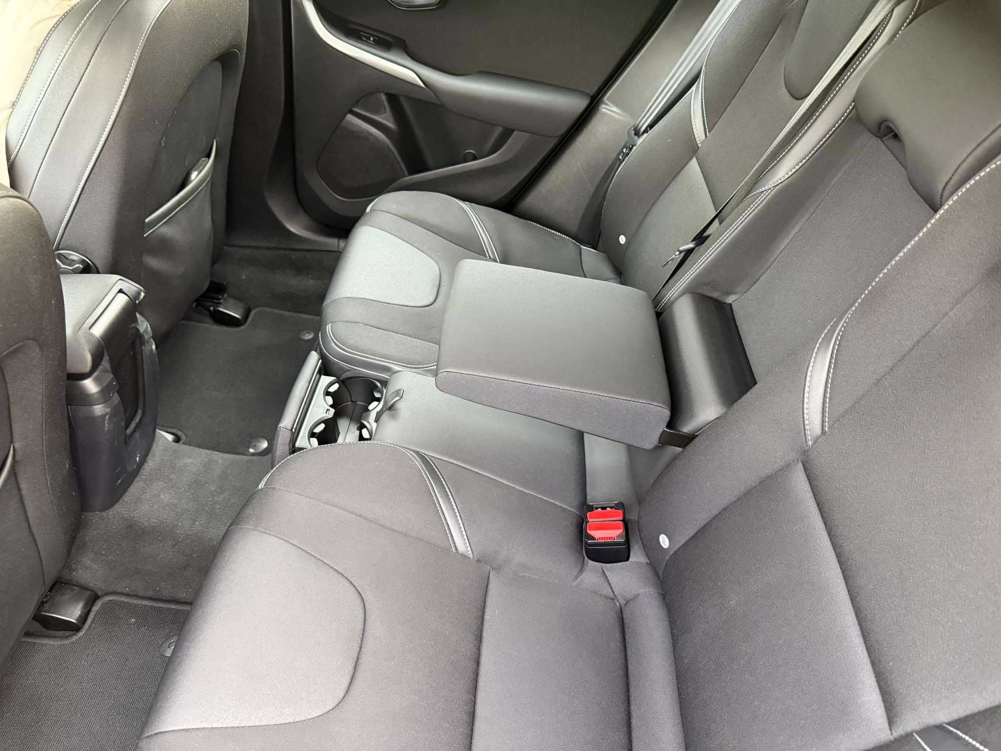 Volvo V40, 150cv, 2019 C/Garantia