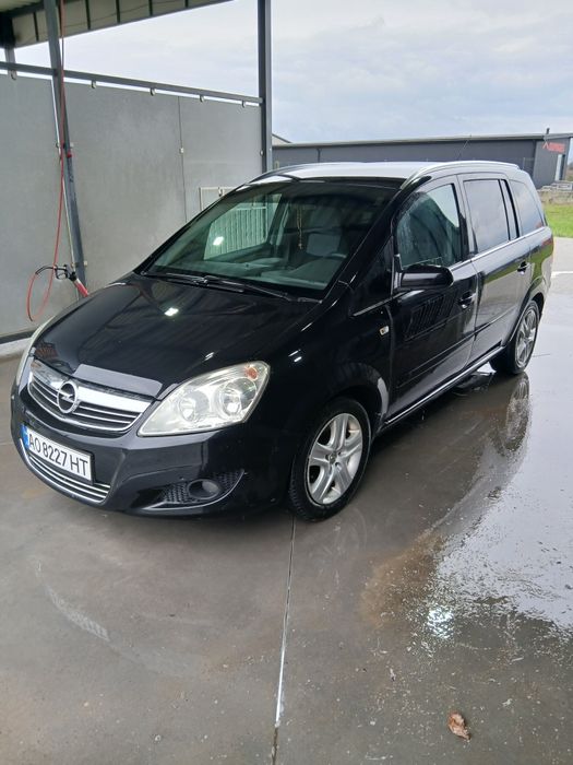 Продам Опель зафіра б 2008 року