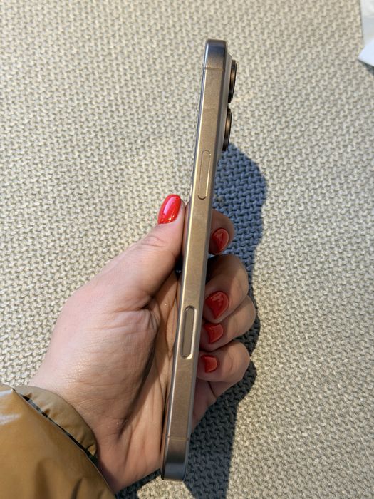 Айфон 16 pro max 256