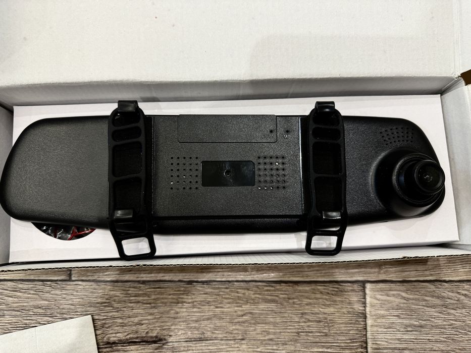 Зеркало видеорегистратор с задней камерой blackbox dvr 1080p
