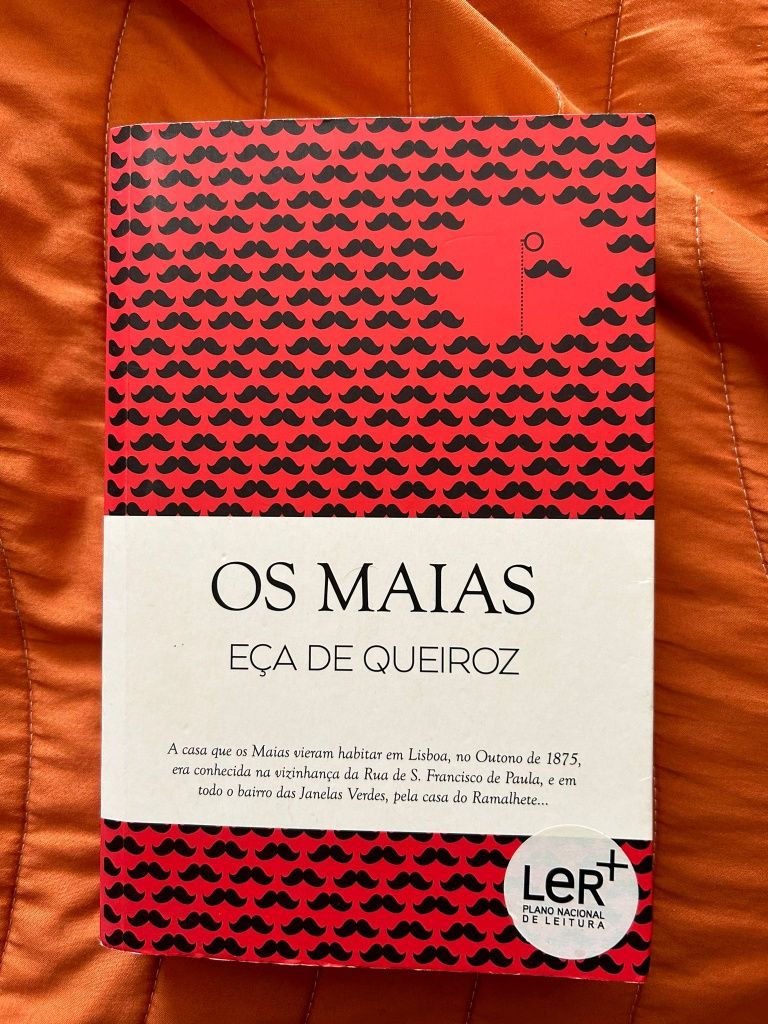 Livro Os Maias praticamente novo