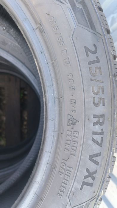 Резина 215.55.R17.Ціна вказана за 1 шт.