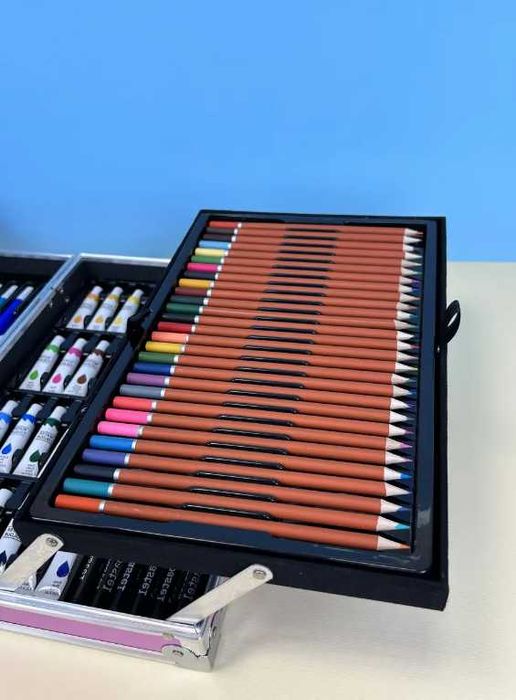 Набор для рисования с чемоданом для детей и подростков