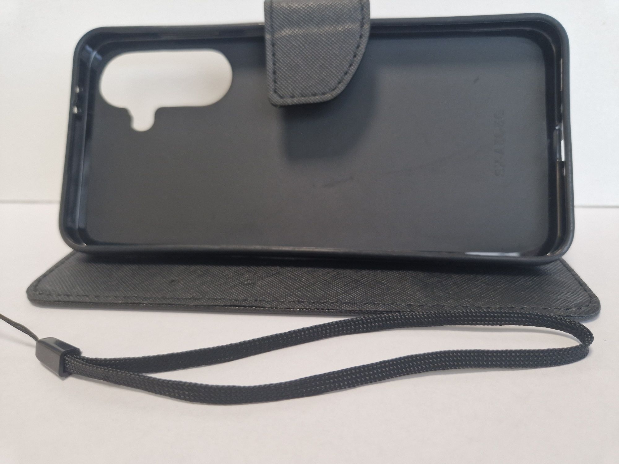 Kabura Fancy do Samsung Galaxy A56 5G czarna
