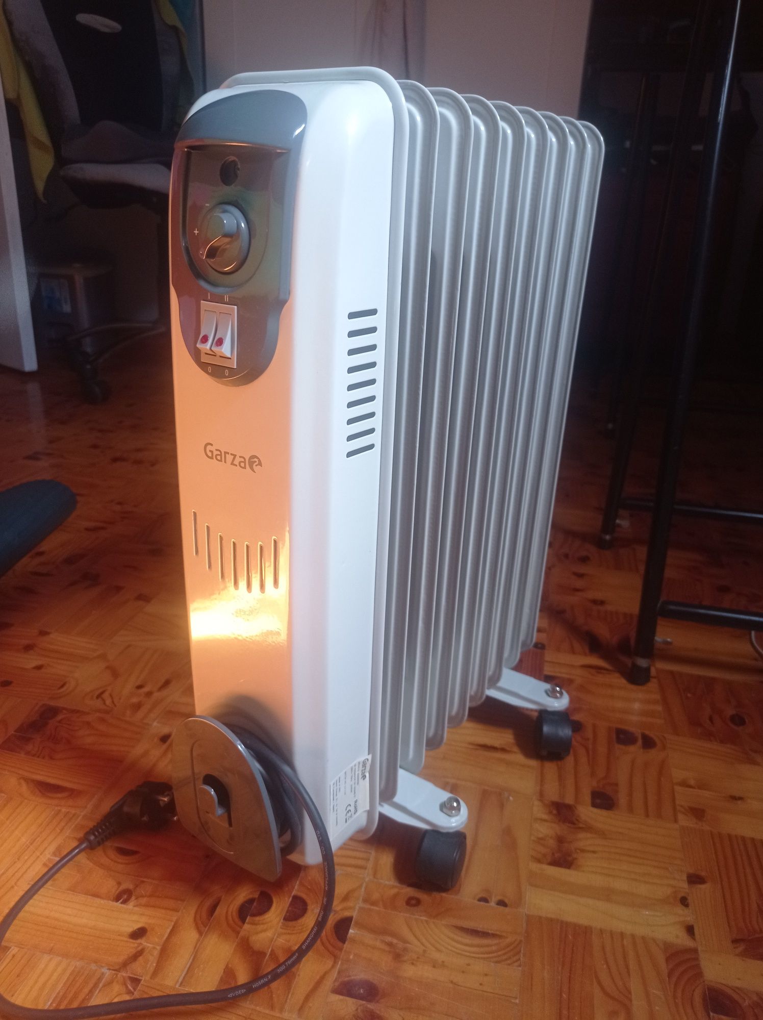 Aquecedor de óleo Garza 2000W