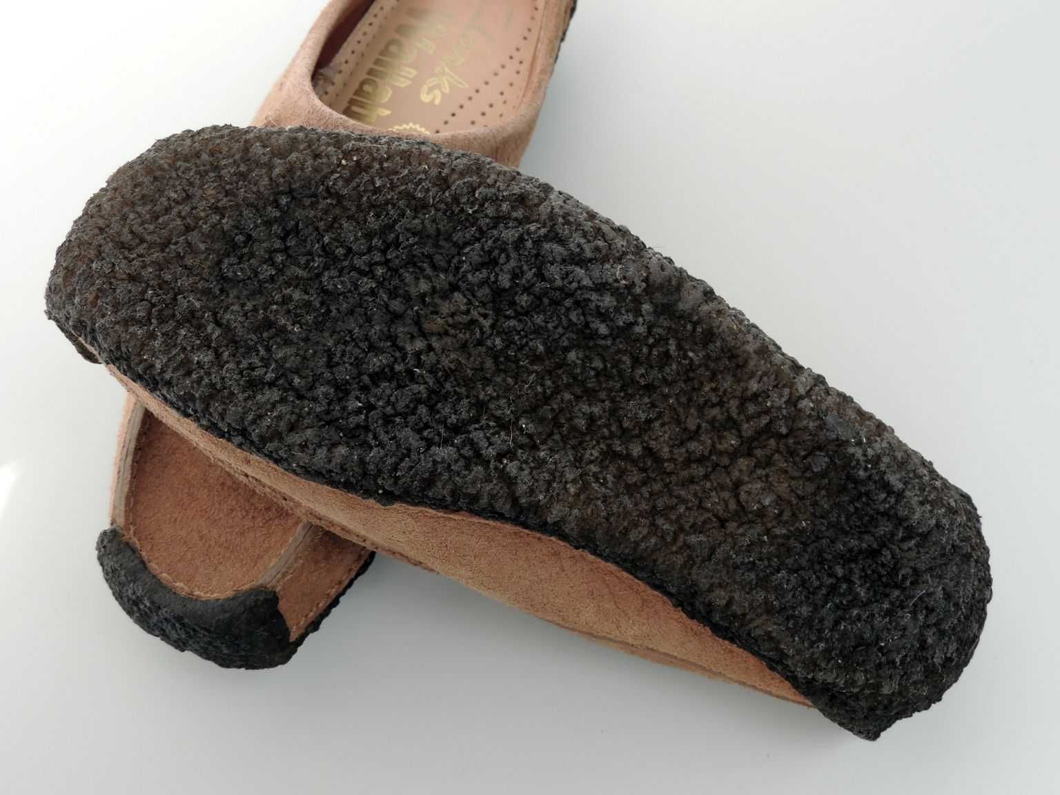 Z naturalnej skóry "Clarks" rozmiar opisany uk 3,5 (35)