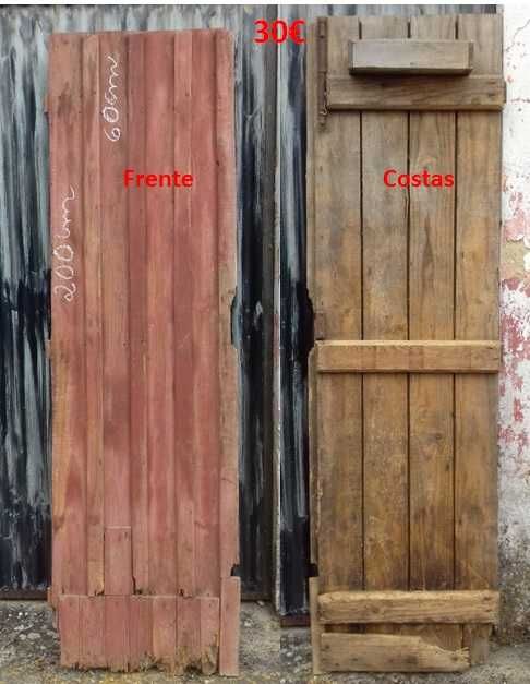 Portas muito antigas