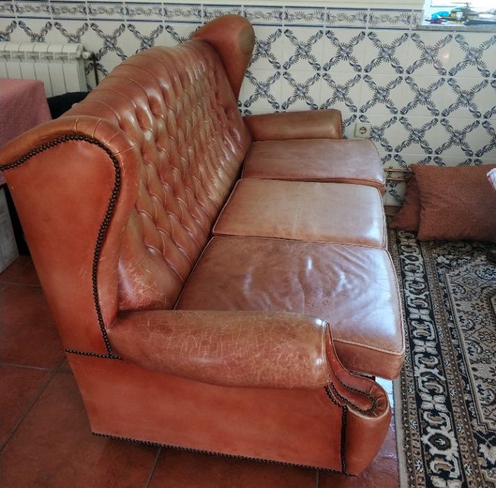 Sofas em Pele Vintage, com 50 anos