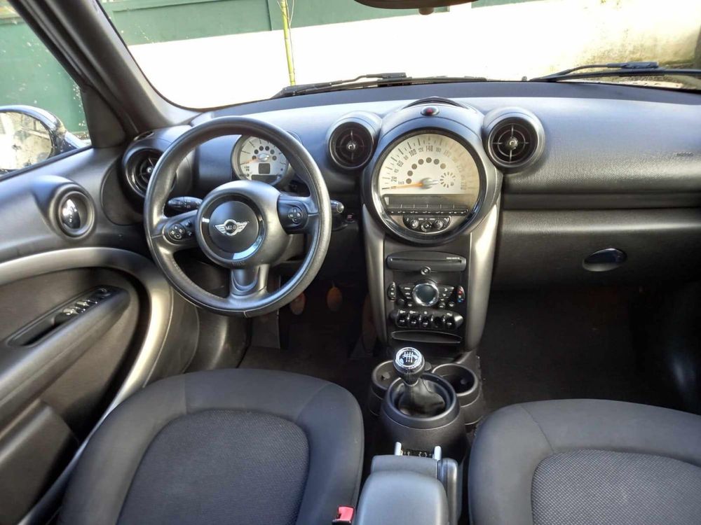 Mini Countryman One D