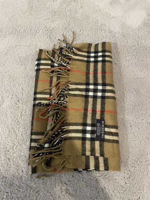 szalik burberry TANIO