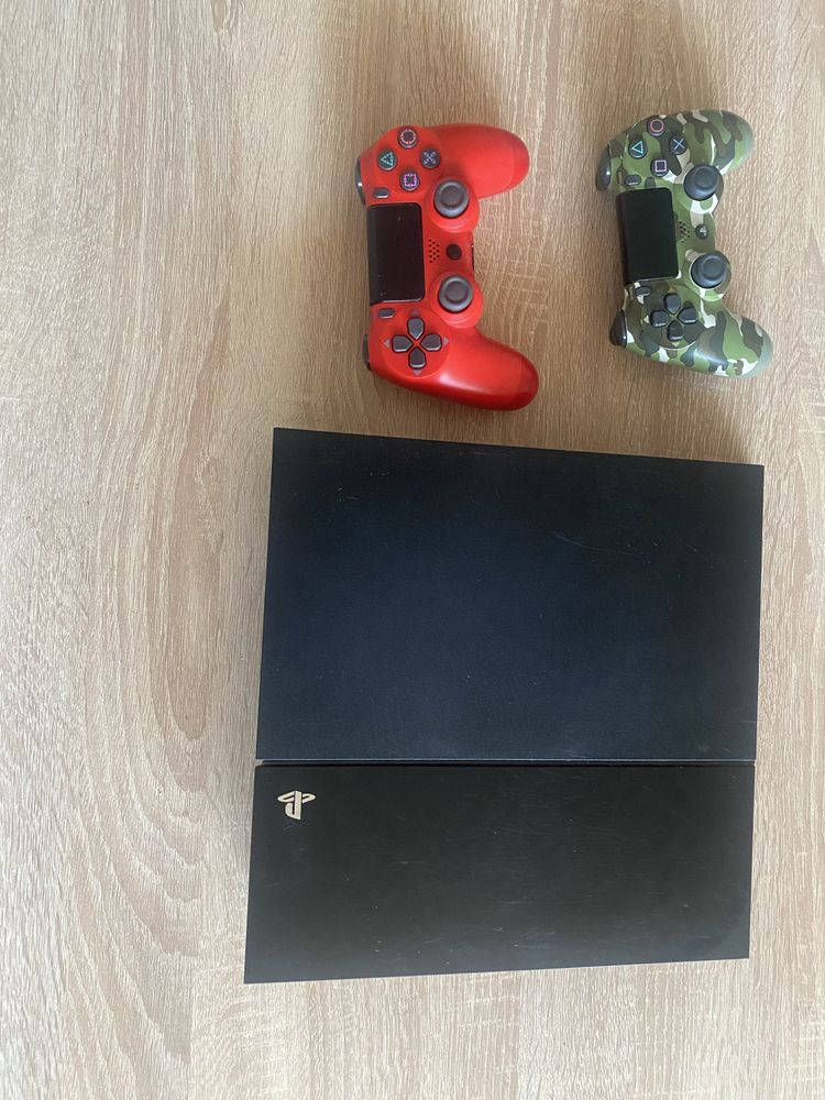 PS 4 приставка