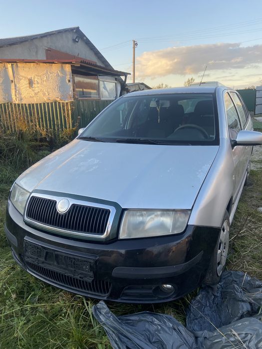 Шкода фабія 1.4 бензин 2006 рік