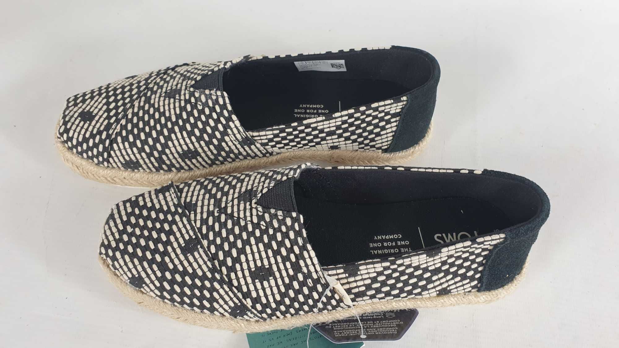 Espadryle Toms geometric  roz.35,5