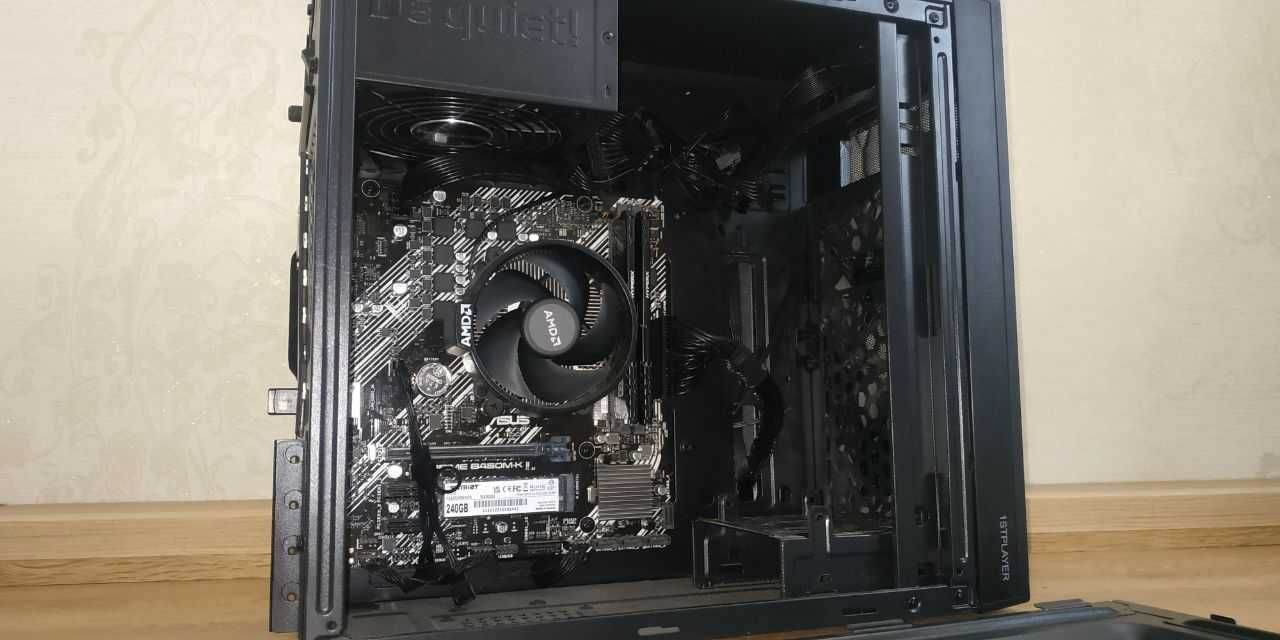 Комп'ютер AMD Ryzen 3 4300G 3.8GHz / SSD M.2 / 16gb DDR4 / БП Be Quiet