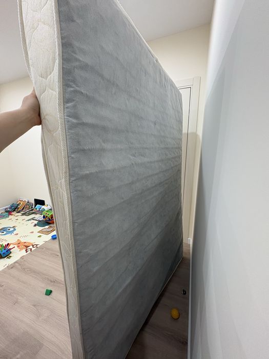 Матрац (розмір 140*190)