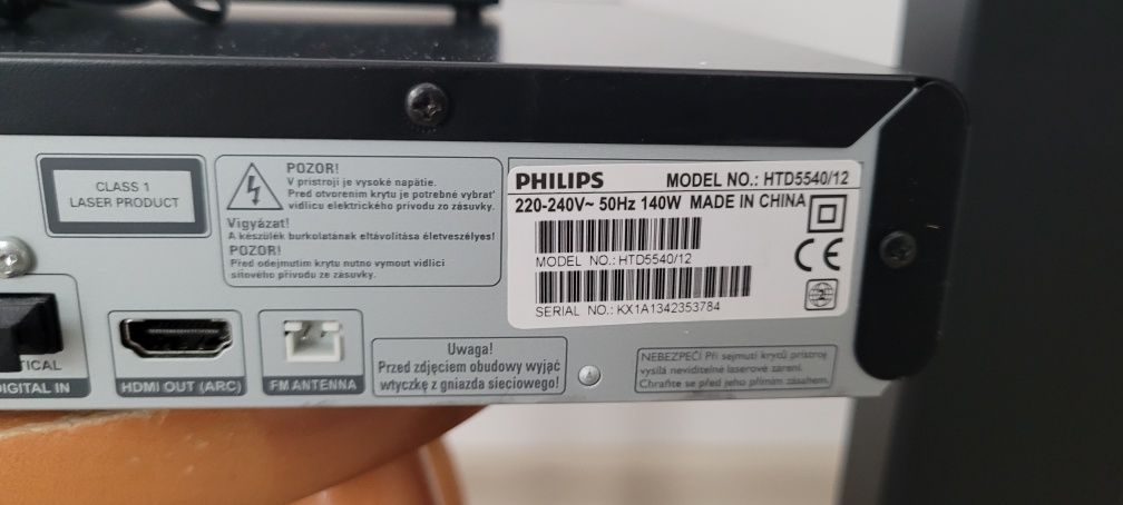 Kino domowe Philips HTD5540/12 uszkodzone