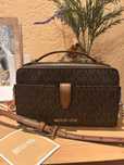 Сумка Michael Kors Jet set з відділом для телефону