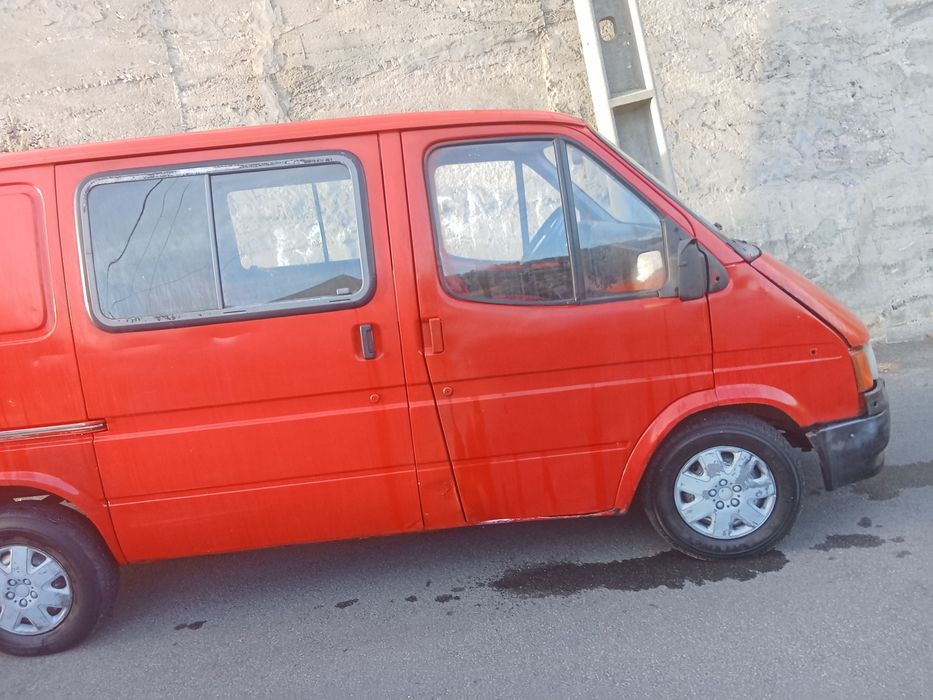 Serviço de mudança e de recolha de eletro domésticos