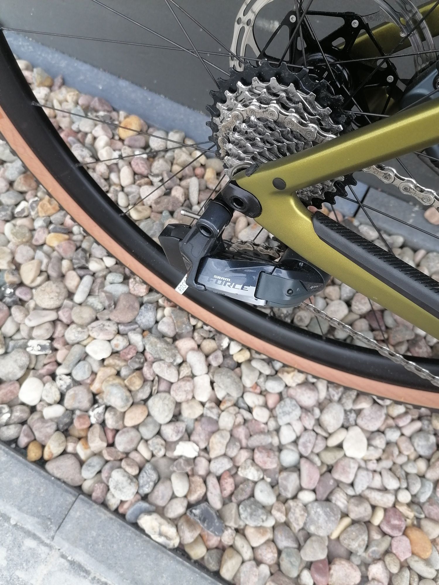 Rower carbon Gravel ROSE backroad sram FORCE. Elektryczne.