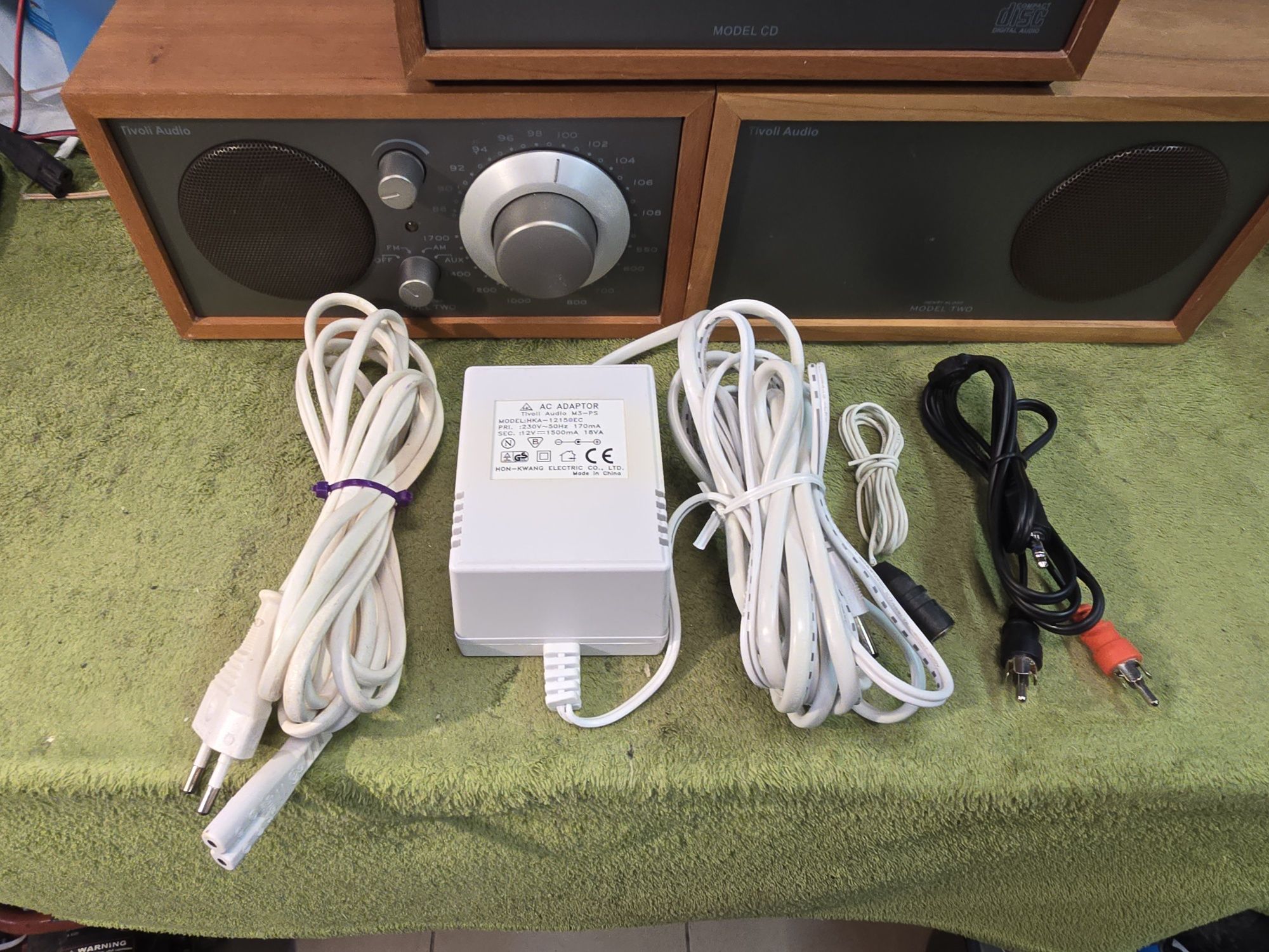 TIVOLI AUDIO Model Two + Model CD + Głośnik.