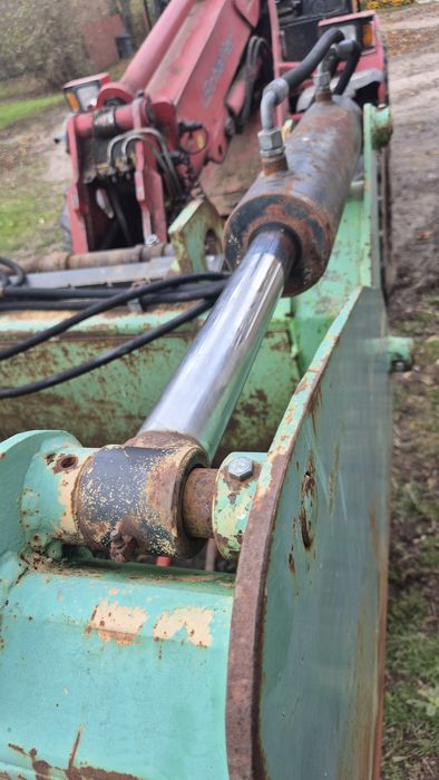 Wycinak szczękowy Mamut 2m tj. bressel red rock aligator ap maichenbou