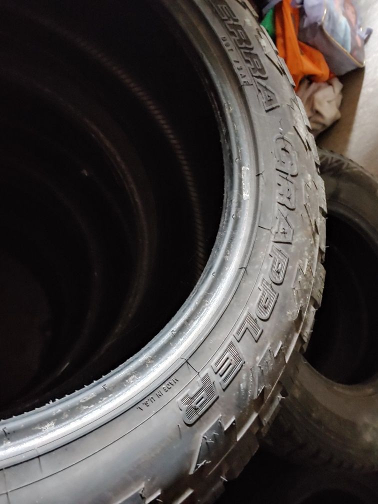 Резинки для лета и грязи багна песка всесезон 305 /45 R22 .BF GOODRI