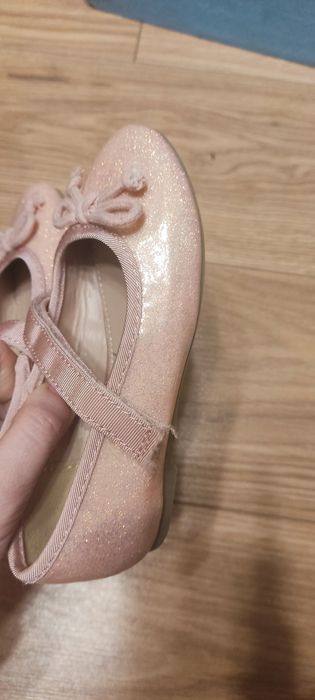 Baleriny brokatowe 24