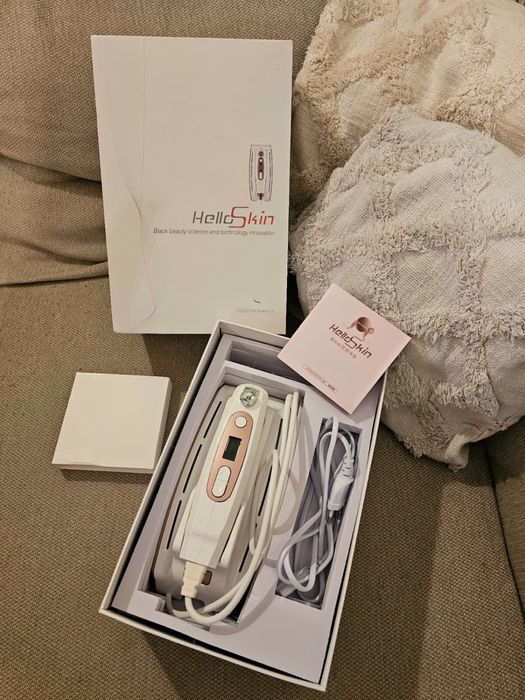 HelloSkin | urządzenie kosmetyczne do pielęgnacji twarzy i szyi