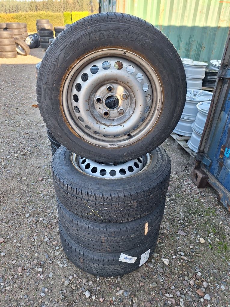Koła zimowe VW T5 T6  205 65 r16c