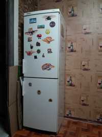Холодильник бытовой LIEBHERR