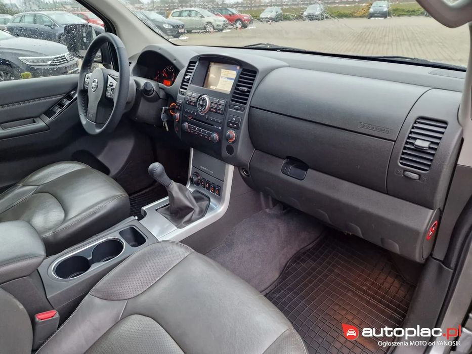Nissan Navara 2015r 2.5D