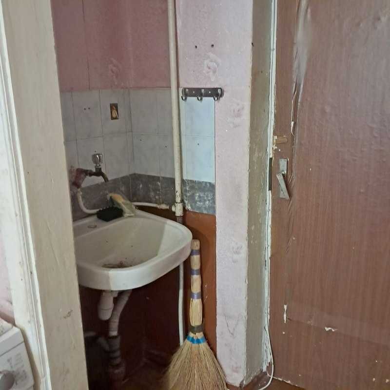У продажу кімната в комунальній квартирі, Павлове Поле