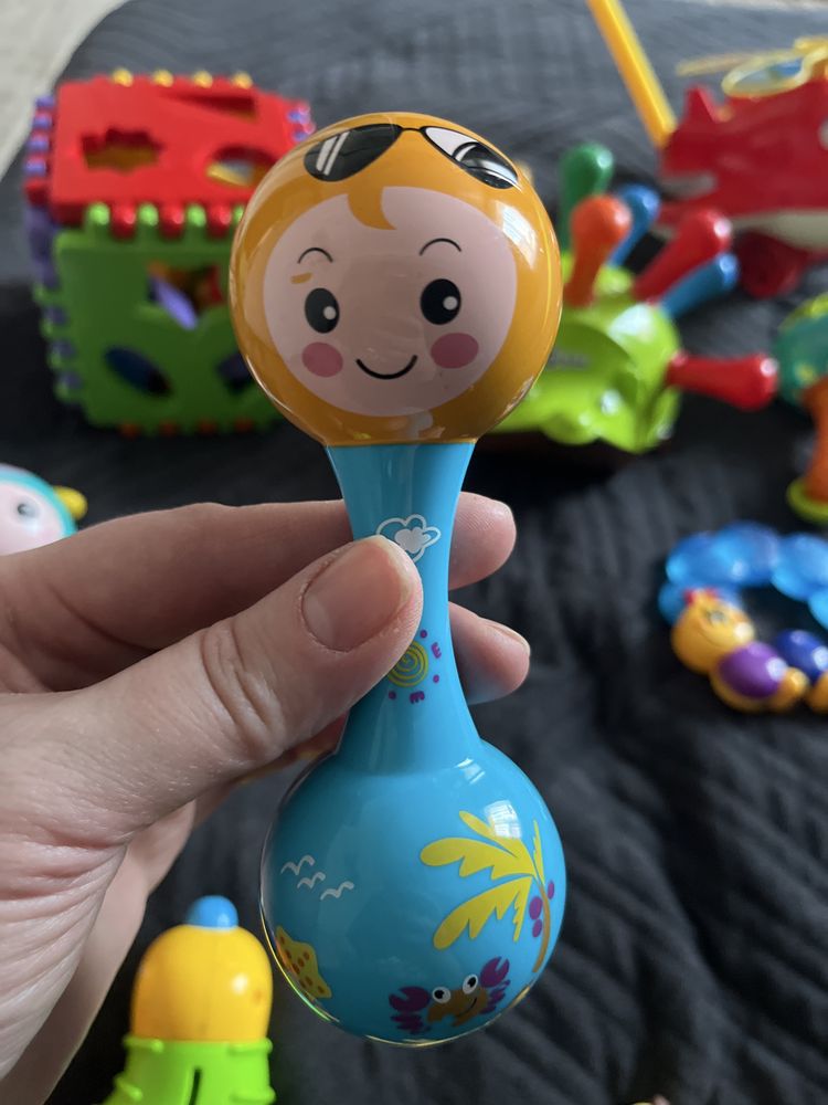 Іграшки для немовлят
