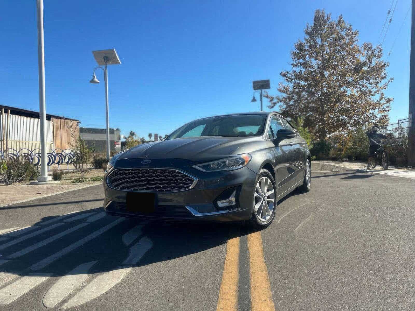 2020 Ford Fusion Energi Titanium