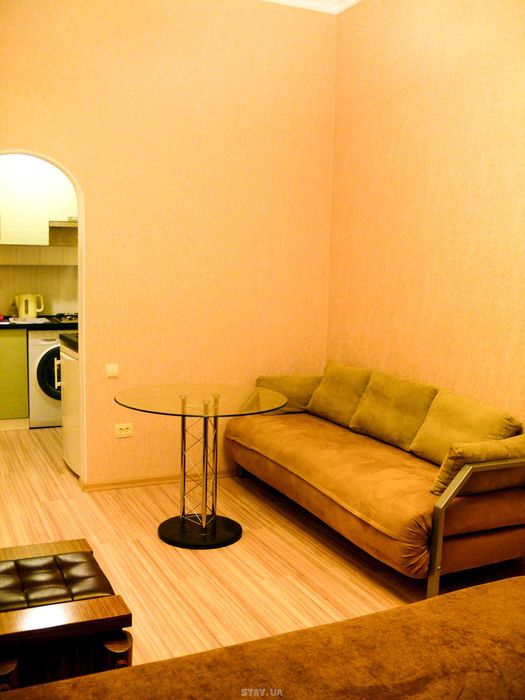 Посуточно, отчетные документы, центр, Жд вокзал, хозяйка.