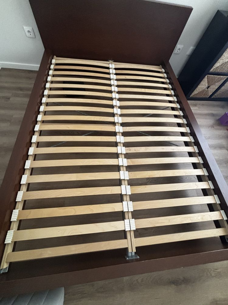 Cama de Casal - Malm Ikea