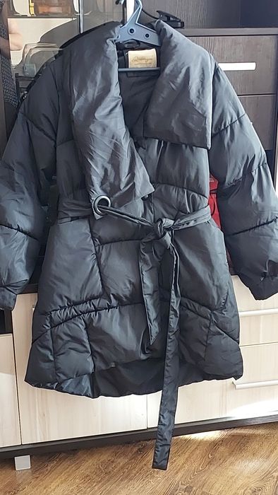 Продам жіночу куртку