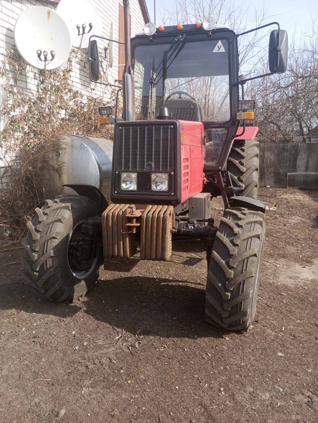 Продам трактор МТЗ 892