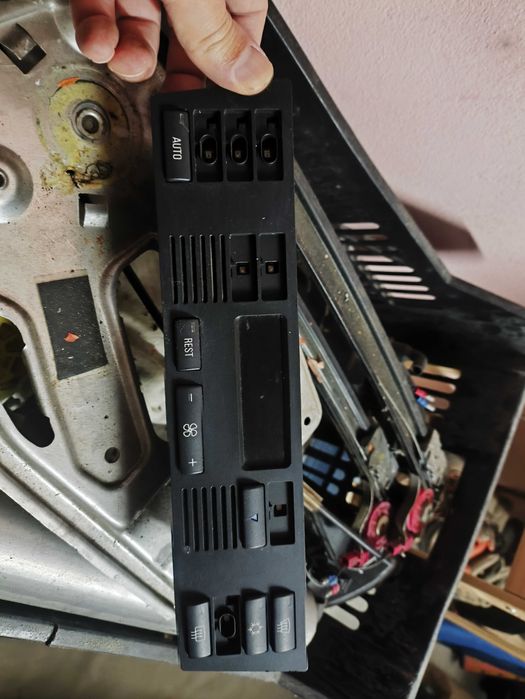 Óticas, centralina HVAC, mecanismo elevador vidros BMW 525 E39