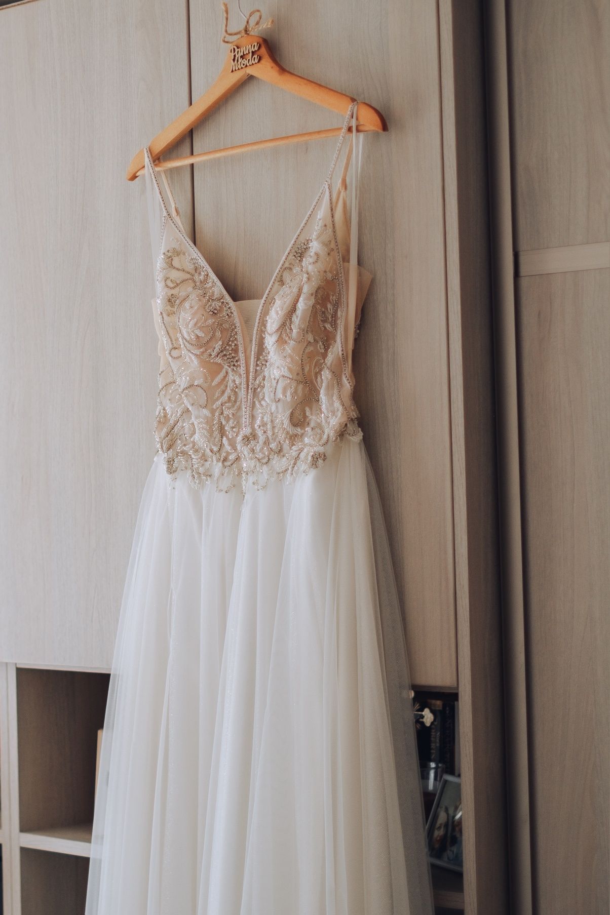 Suknia ślubna Herm's Bridal Dubai + gratis szal