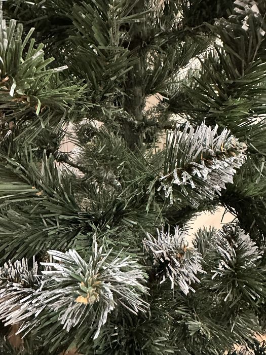 Ялинка з пвх зі штучним снігом, висота 1,8 м