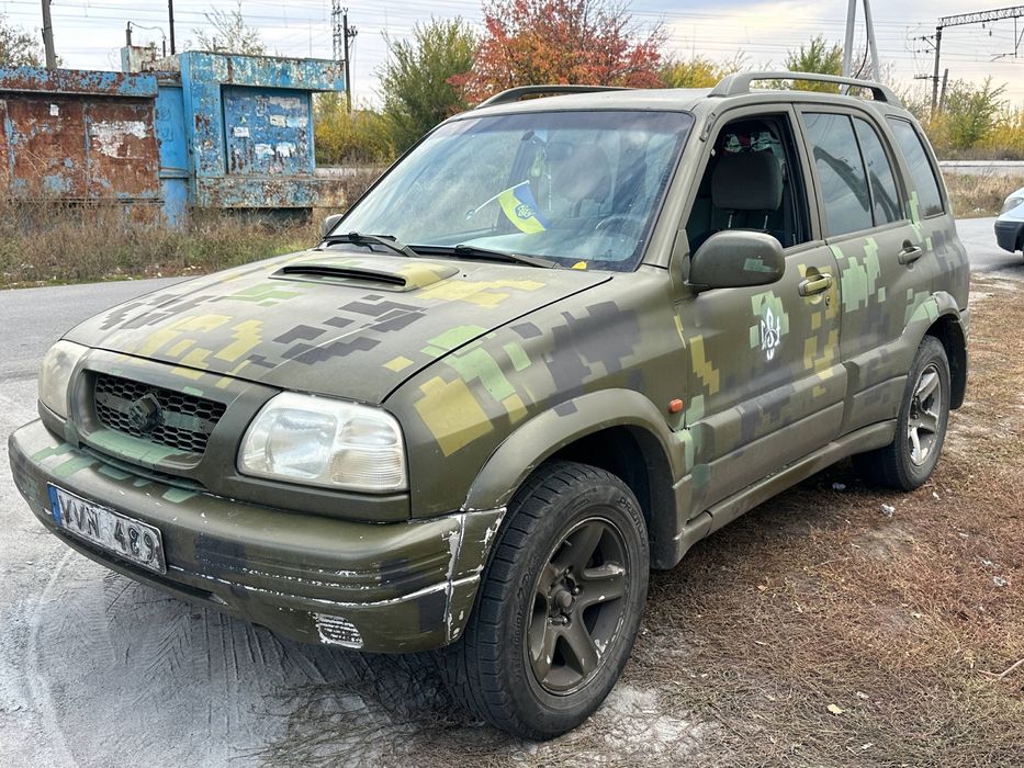 Продам Suzuki гранд витара 2003
